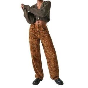 BDG Women's Leopard Print 90's Inspired Corduroy Boyfriend Jeans Size 25